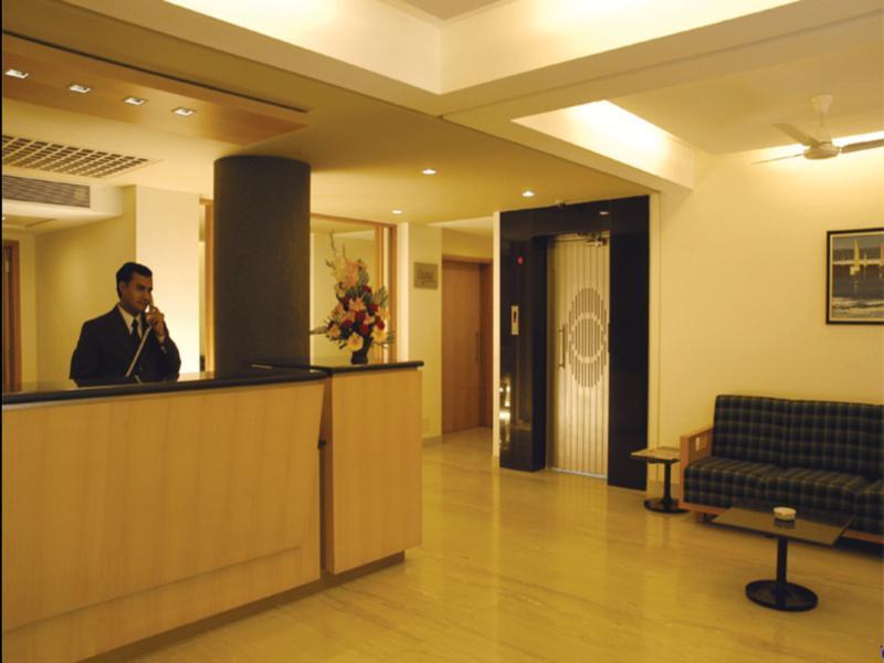 Hotel Skylon Ahmedabad Exterior foto